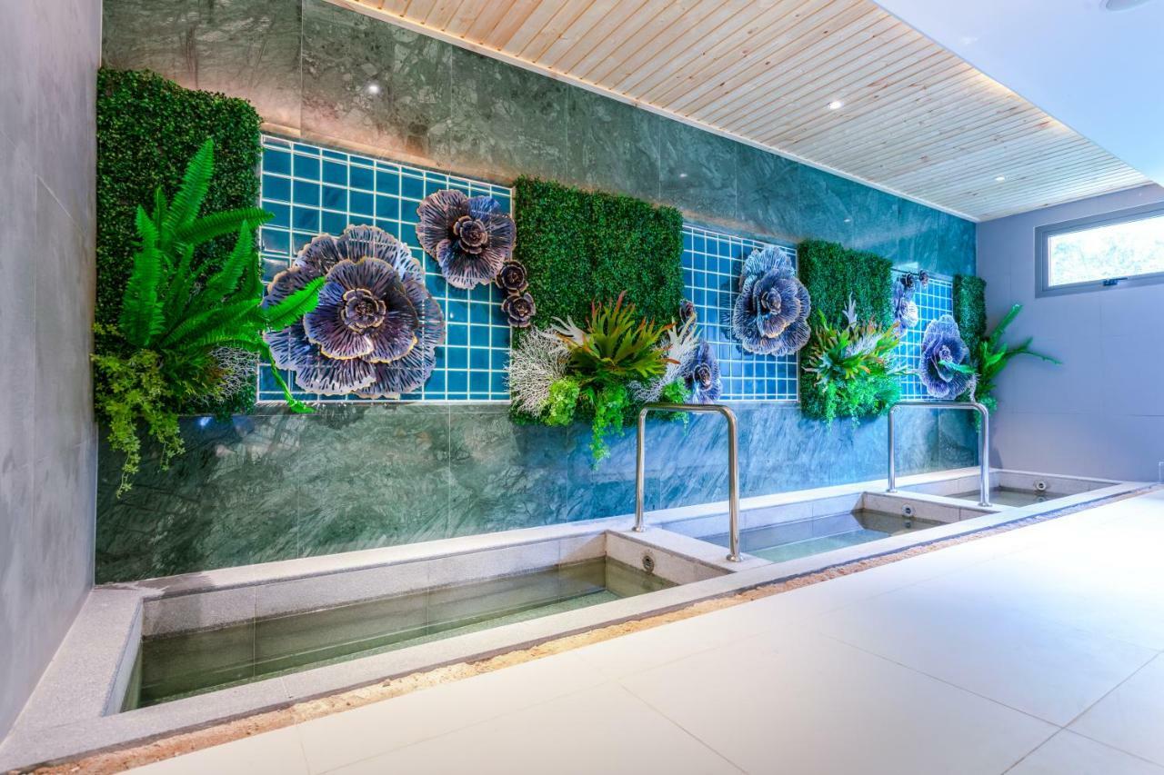 Centara Sonrisa Residences & Suites Sriracha 是拉差 外观 照片
